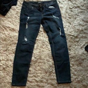 Dollhouse ripped jean